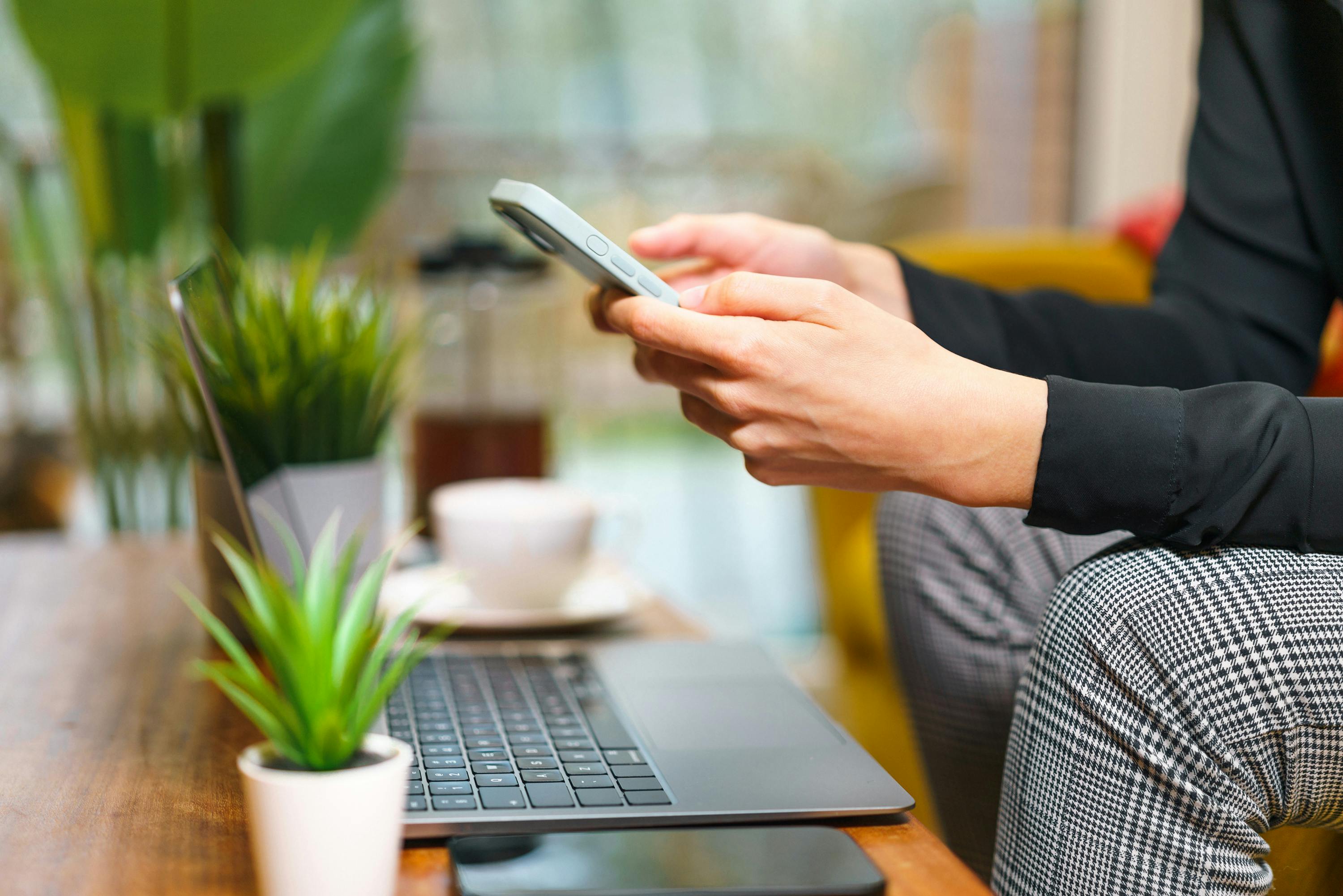 Client scheduling first call with RMA