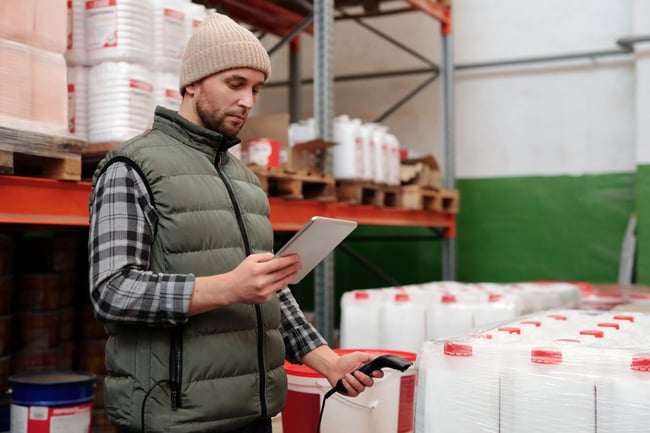 using tablet in warehouse