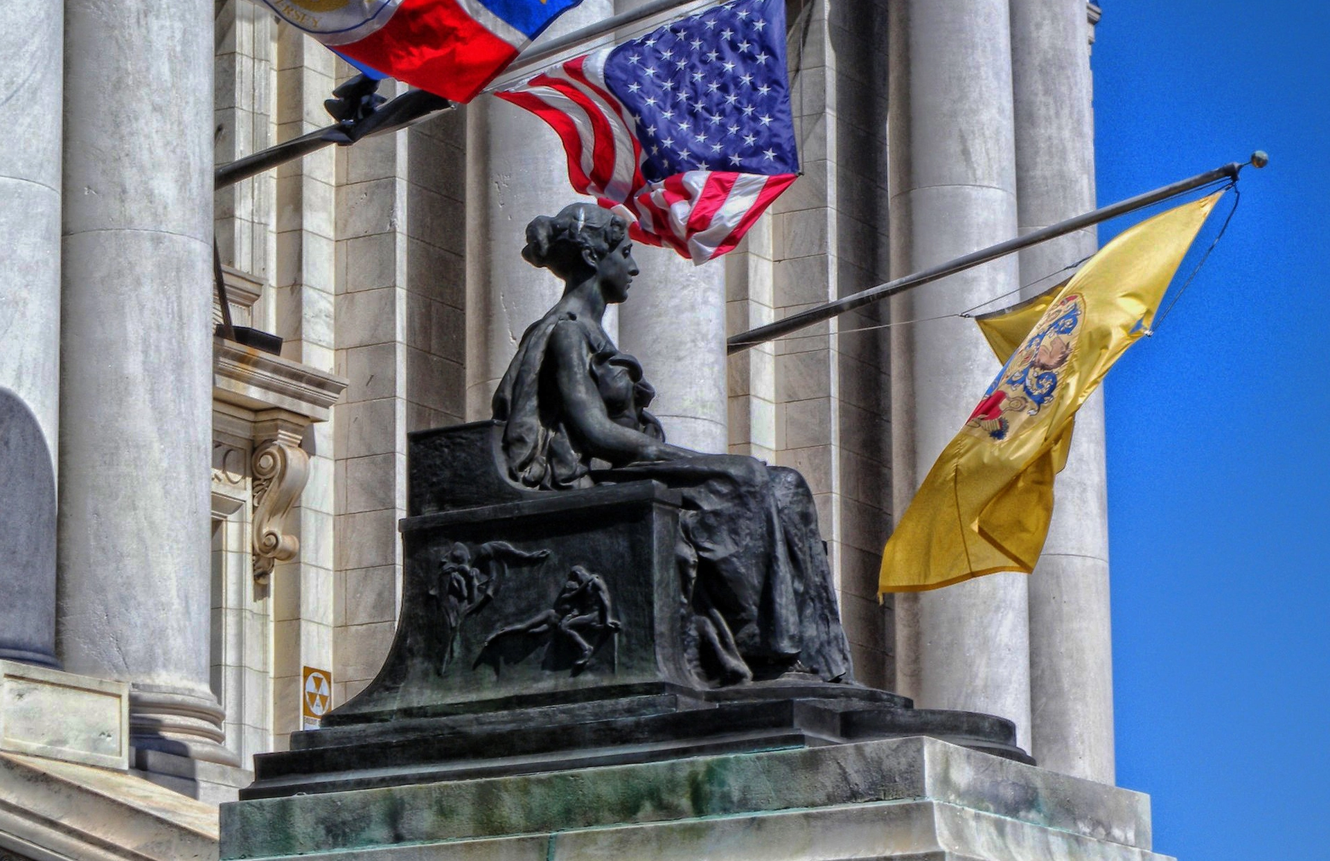 New Jersey Flag with Statue
